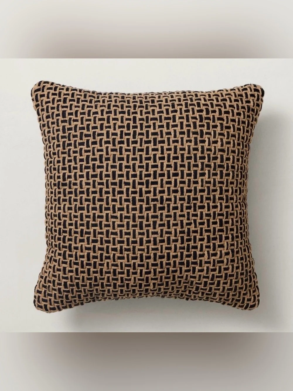 West Elm Woven Two-Tone Pillows 20”x20” black & tan pillows set of 4 NWT